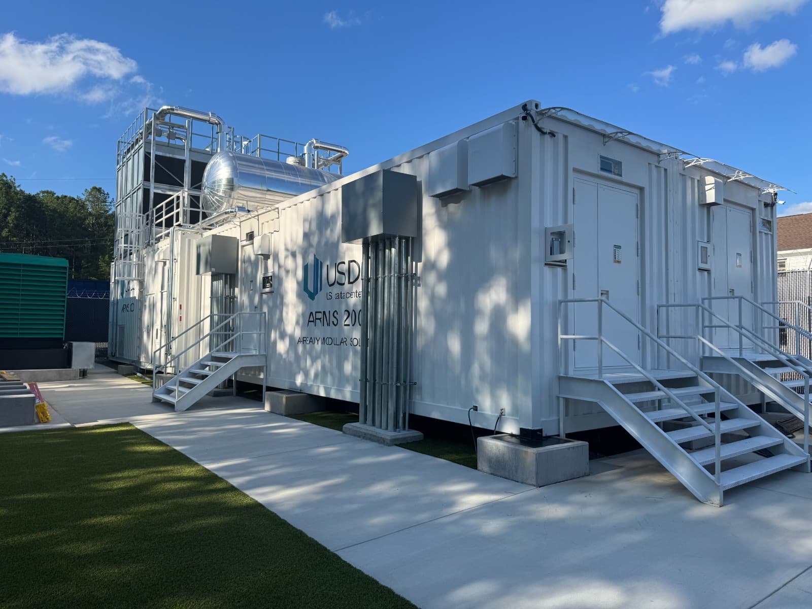 ARMS 200 Modular Data Center Exterior Enclosure